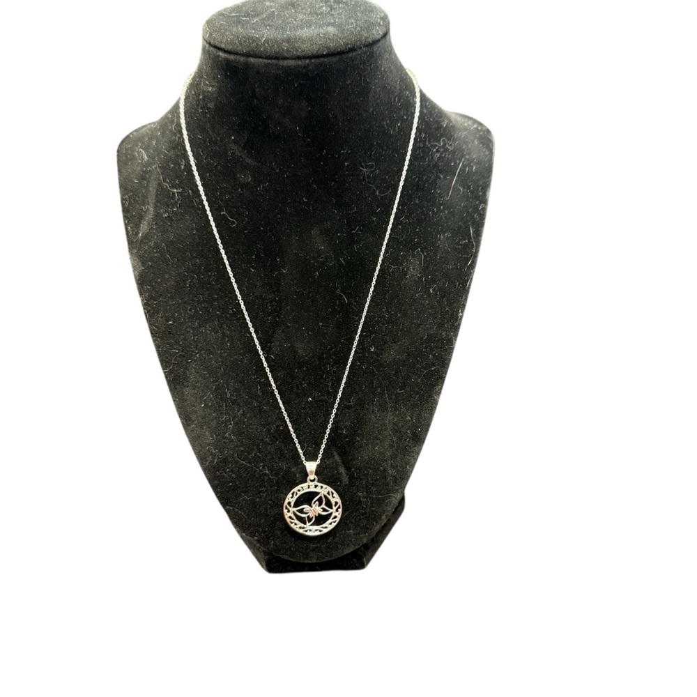 Avon Sterling Silver Inspirational Filigree  Necklace with Pendant “Dream” NIB